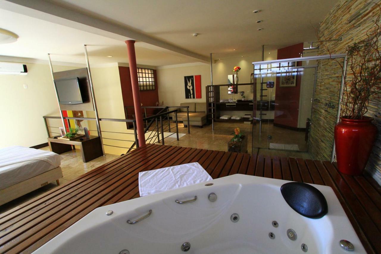 Movie Inn Motel E Hospedagem (Adults Only) 리베이라오프레토 외부 사진