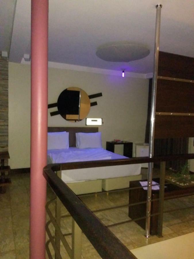 Movie Inn Motel E Hospedagem (Adults Only) 리베이라오프레토 외부 사진